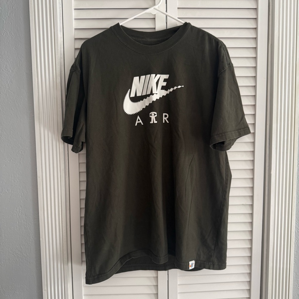 Nike Sportswear Air Your Sole Sequoia T-Shirt Size L Loose Fit Olive Green Max90 - Picture 2 of 9